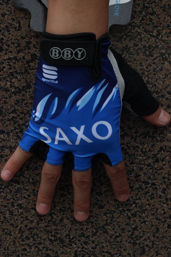 2011 Saxo Bank Tinkoff Guante de bicicletas